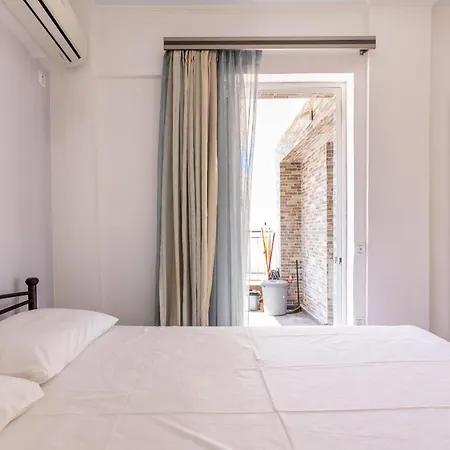 Villa Beachfront Agia Marina Stalos